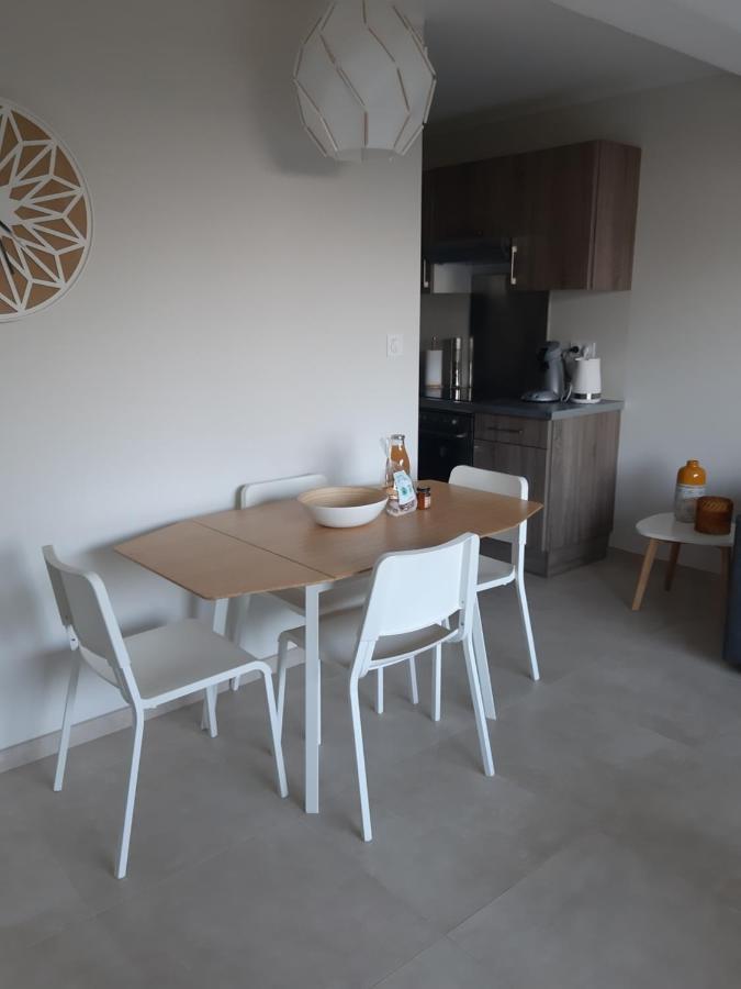 T2 Calme Avec Vue Mer Et Borne De Recharge Sur Demande Bastia  Ngoại thất bức ảnh