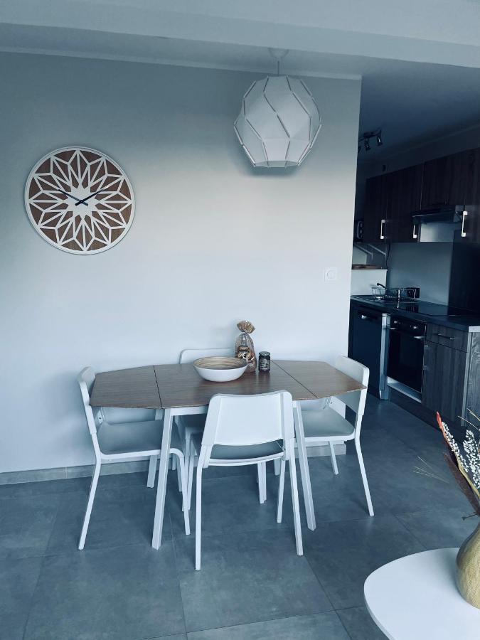 T2 Calme Avec Vue Mer Et Borne De Recharge Sur Demande Bastia  Ngoại thất bức ảnh