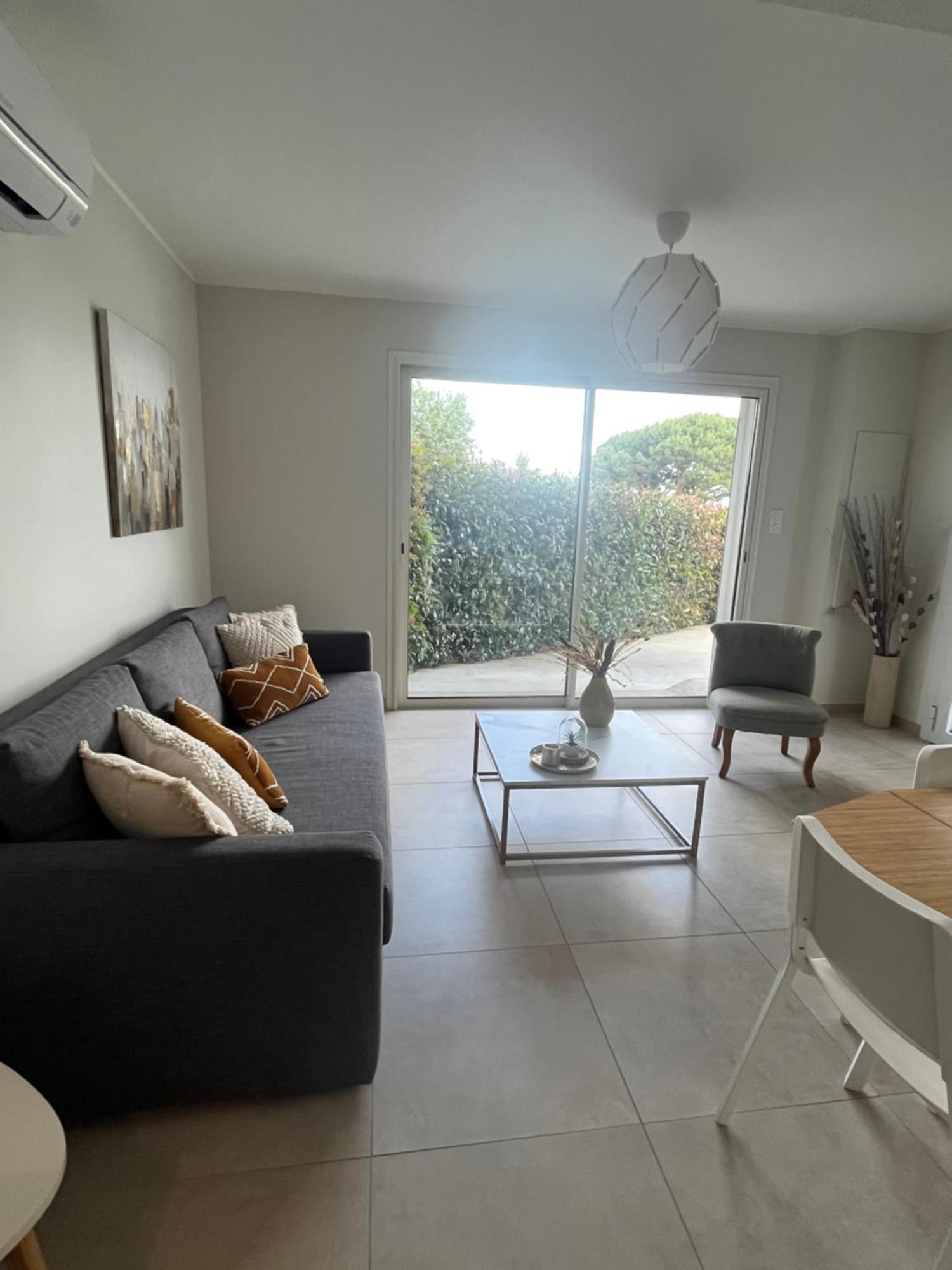 T2 Calme Avec Vue Mer Et Borne De Recharge Sur Demande Bastia  Ngoại thất bức ảnh